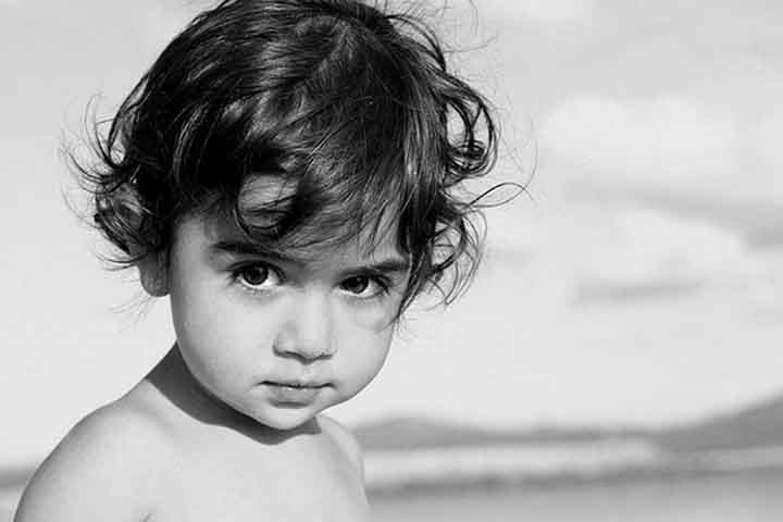 Should You Keep Your Baby Girl's Hair Long Already?