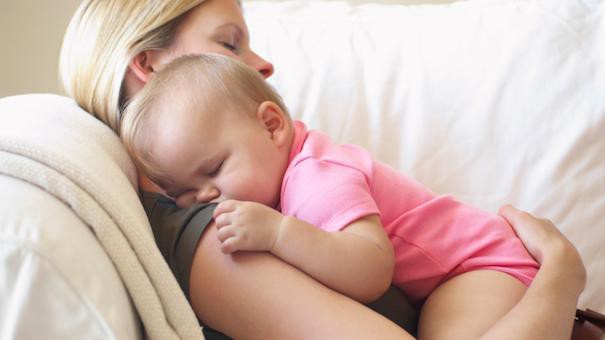 New Mom Trouble: Dealing With Your Sleep Deprivation