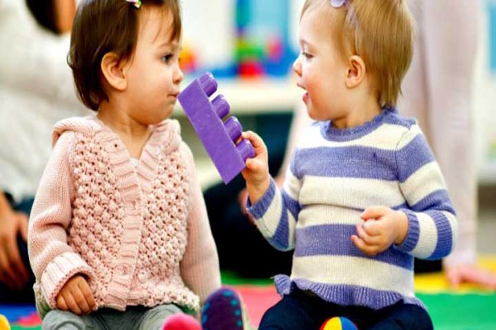 Making Your Kid Learn The Concept Of Sharing With Different People